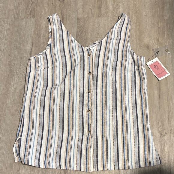 Striped Button-Front Tank Top - Picture 1 of 2